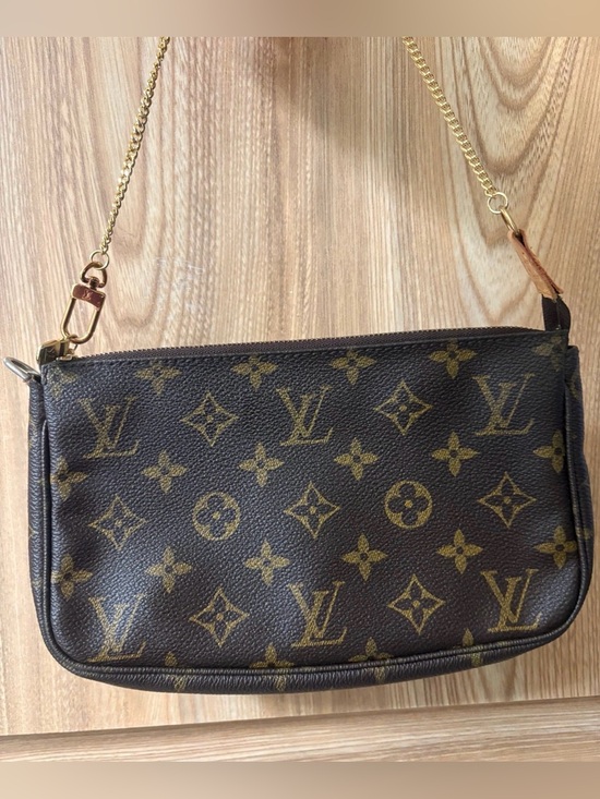 Louis Vuitton Handbags - Authentic Louis Vuitton LV Accessories Pouch Pochette Accessoires Brown Monogram